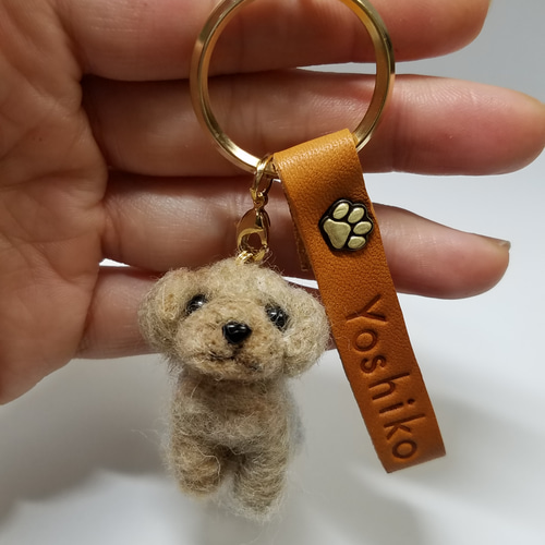 【☆ことり様☆】幸運(ウン)を呼ぶトイプードル　キーホルダー　羊毛フェルト ☆ことり様☆】幸運(ウン)を呼ぶトイプードル キーホルダー 羊毛