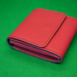 ★二つ折りミニ財布 クロム鞣革 表ピンク　内側グリーン　 1枚目の画像