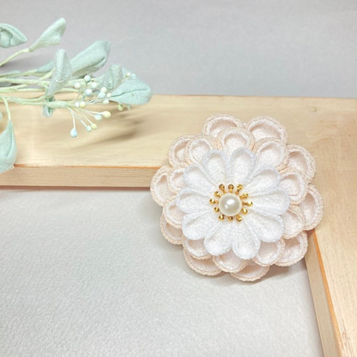 【囲み】6062 つまみ細工 髪飾り 成人式 七五三　入学　卒業 つまみ細工髪飾り 選べる小花 丸半くす3段 七五三 成人式 卒業式
