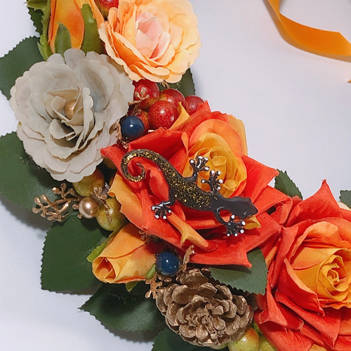 オレンジローズ♡ハロウィンのウエルカムボード♡玄関飾り♡フラワー  