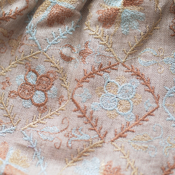Vintage linen embroidery bag＊リネン刺繍WOODハンドルバッグ 7枚目の画像