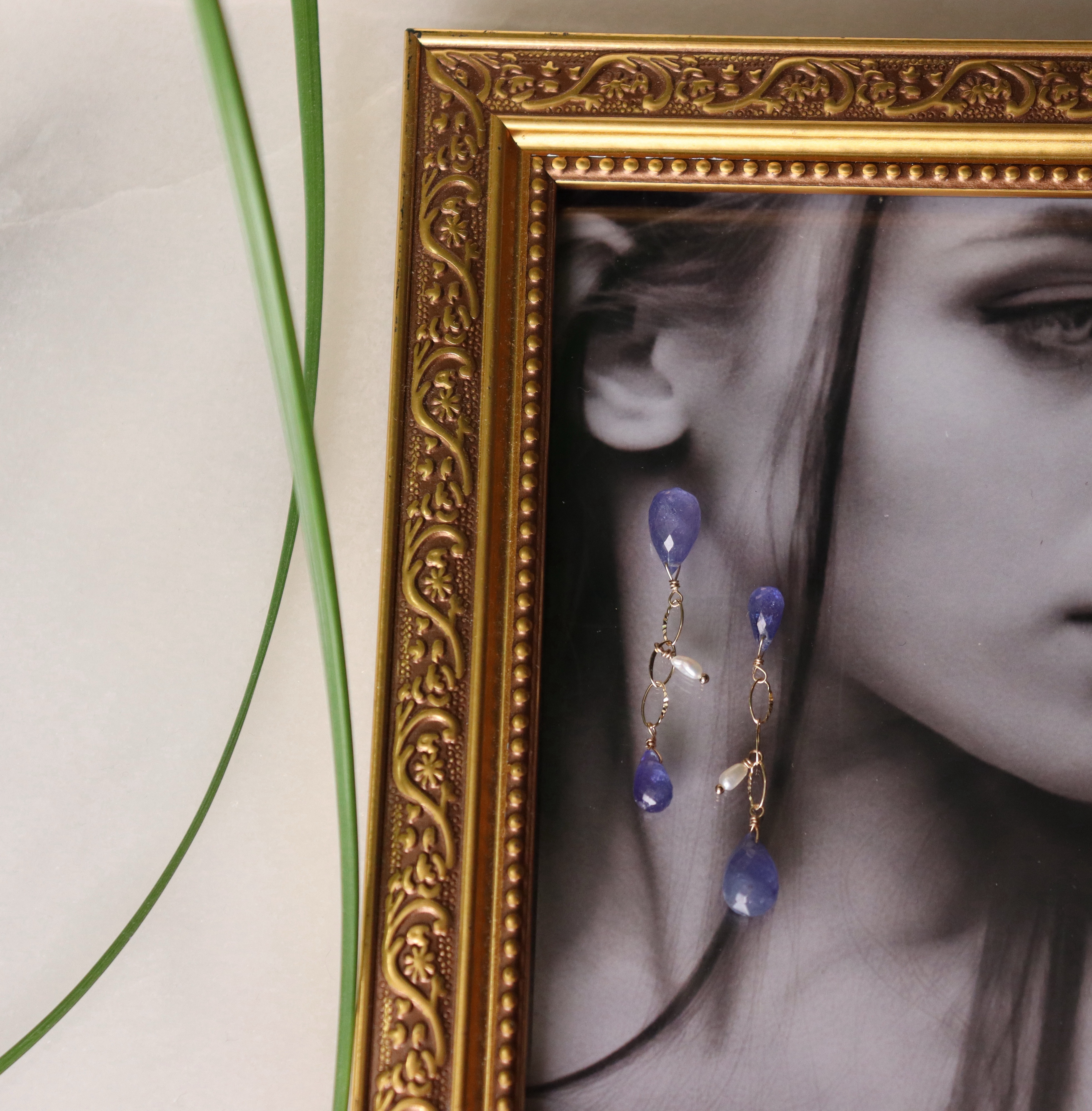 《It's〜》大粒タンザナイト&淡水パールチェーン　チャーム　Jojuly