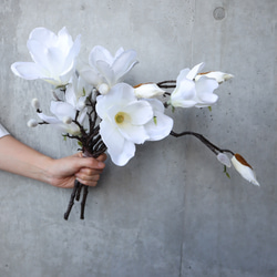和装やドレスにも合うマグノリアの枝ブーケ♡ アーティフィシャルフラワー マグノリア 桜 6枚目の画像
