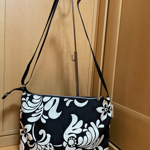 ハワイアン 2wayショルダーバッグ Hana*Hana ショルダーバッグ Hana