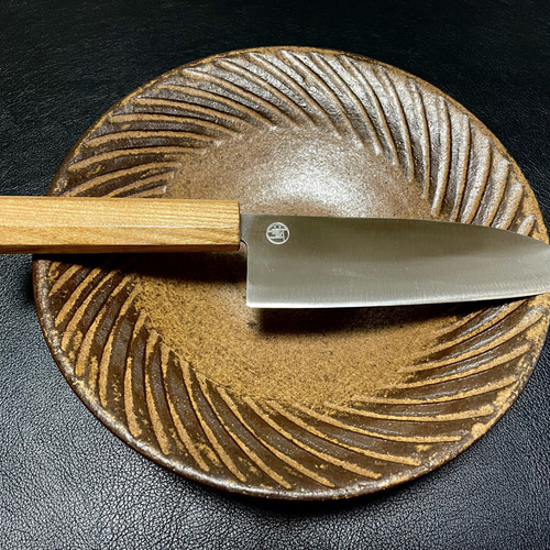 松崎刃物製作所×山謙木工所/三徳包丁/柄 槐の木 包丁・ナイフ 嗣-TSUGU