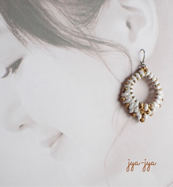 beads earrings ＊ White brown 4枚目の画像