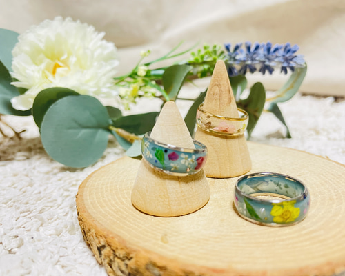 レジンヘアゴム 大ぶり　お花リング　氷　白　オレンジ　イエロー　マトリカリア レジンヘアゴム 大ぶり お花リング 氷 白 オレンジ イエロー