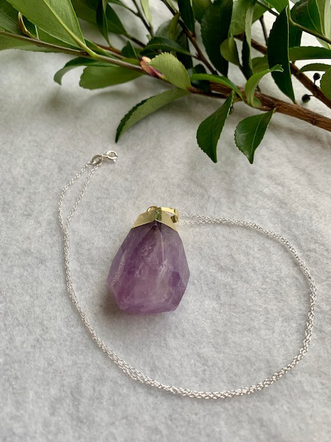 ブラジル産　ローズアメジスト　大粒ペンダントトップ