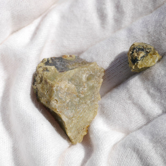 30％OFFSale天然石 約6g約1gグリーンオパール(マリ共和国産)希少産地原石[grop-220817-03] 3枚目の画像