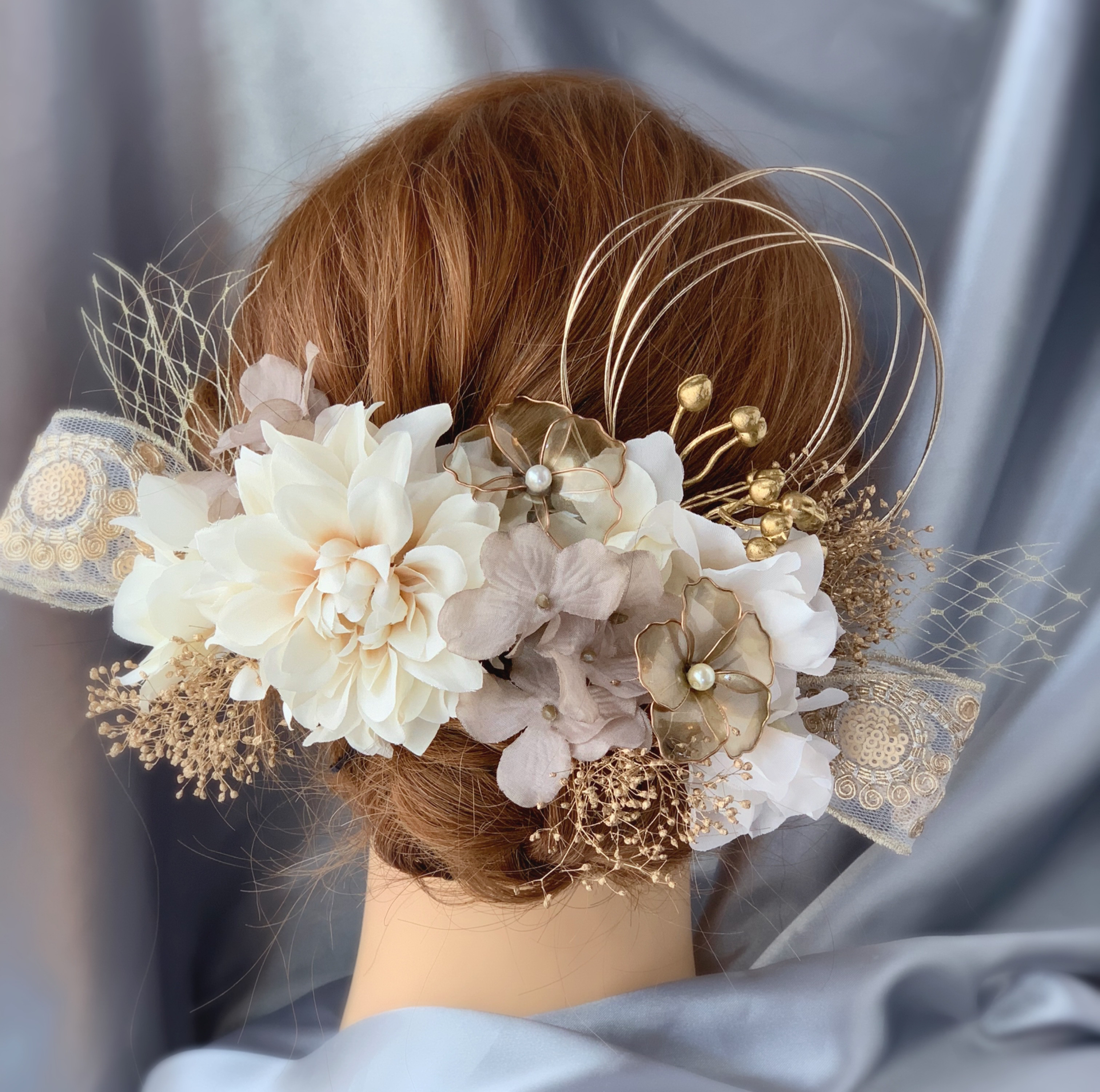 1番人気】白金✖️刺繍リボンの髪飾り 成人式 前撮り 結婚式 色