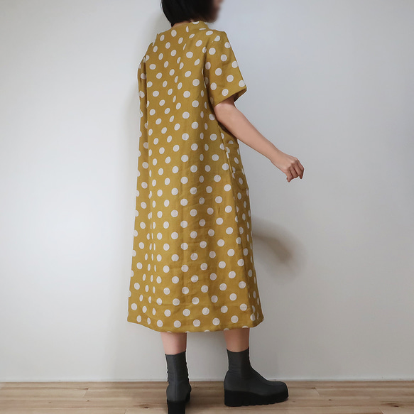 顯瘦修身寬鬆❣️瓶頸連衣裙（送/黃點花紋亞麻） 第3張的照片