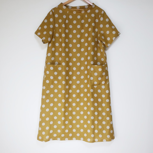 顯瘦修身寬鬆❣️瓶頸連衣裙（送/黃點花紋亞麻） 第7張的照片