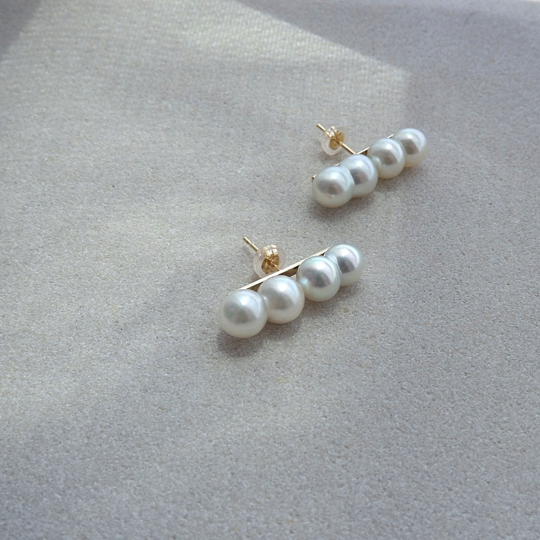 Akoya twin x twin pearl Pierce