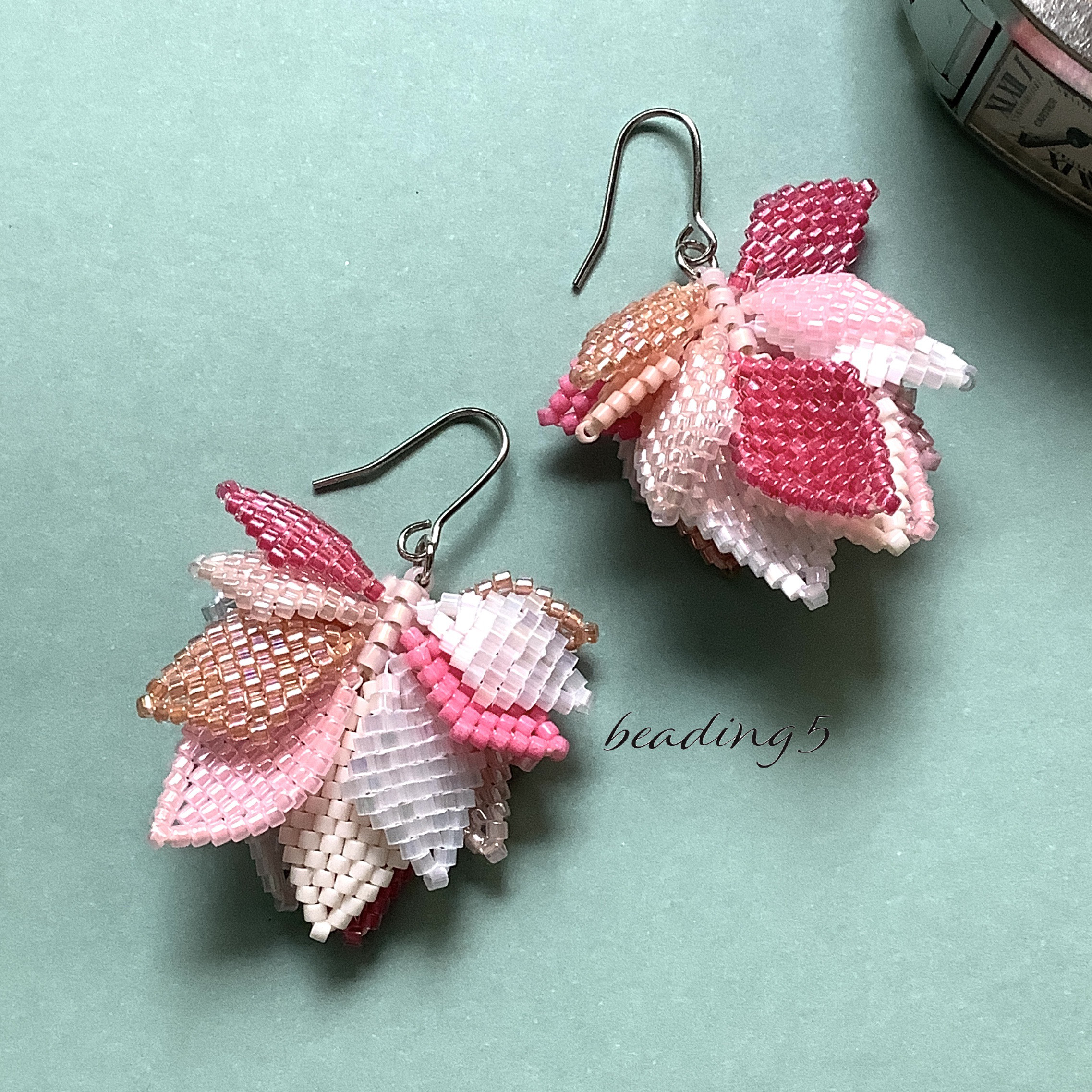 リーフピアス