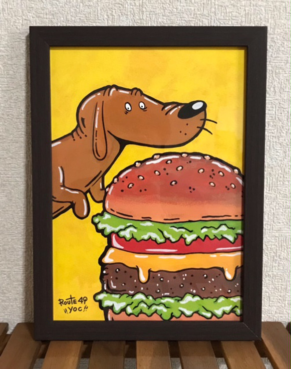 【ハンバーガーと犬】　犬　ハンバーガー　アクリル　アート　絵 1枚目の画像