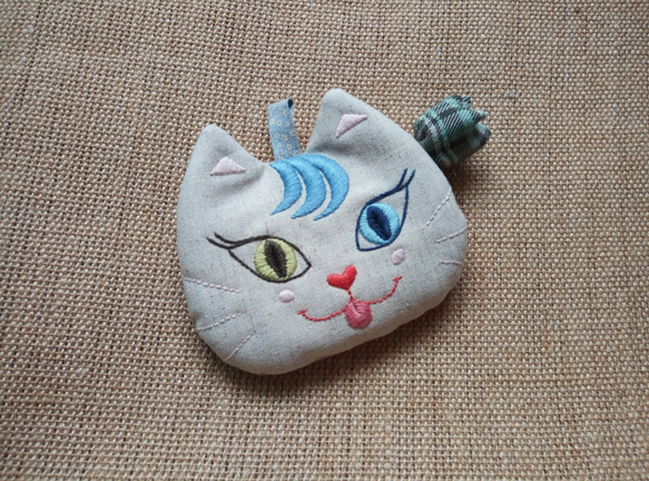 異色ひとみ 遊び心のある舌 子猫 カードホルダー 小銭入れ 3枚目の画像