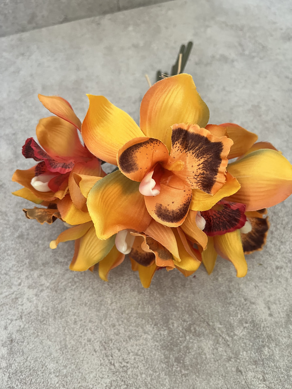 ＊＊＊造花　オレンジ　シンビジウム　ブーケ　7本　花材　ブーケ　フェイク　フラワー 3枚目の画像