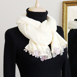 [Made to order] Pashmina shawl [DAISY] Milky White 第4張的照片