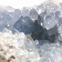 天然石 約232g約67mmセレスタイト(マダガスカル産)クラスター原石結晶ぎっしり天青石[ce-220818-02] 10枚目の画像