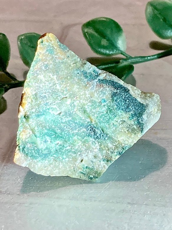 グリーン チェリーブロッサムジャスパー お月様 台座無料 桜スポットと