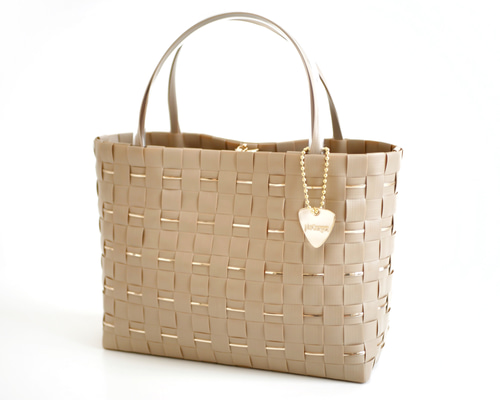 MISTO ベージュ かごバッグ 保存袋付き MISTO ベージュ かごバッグ 保存袋付き ロエベかごバッグにも