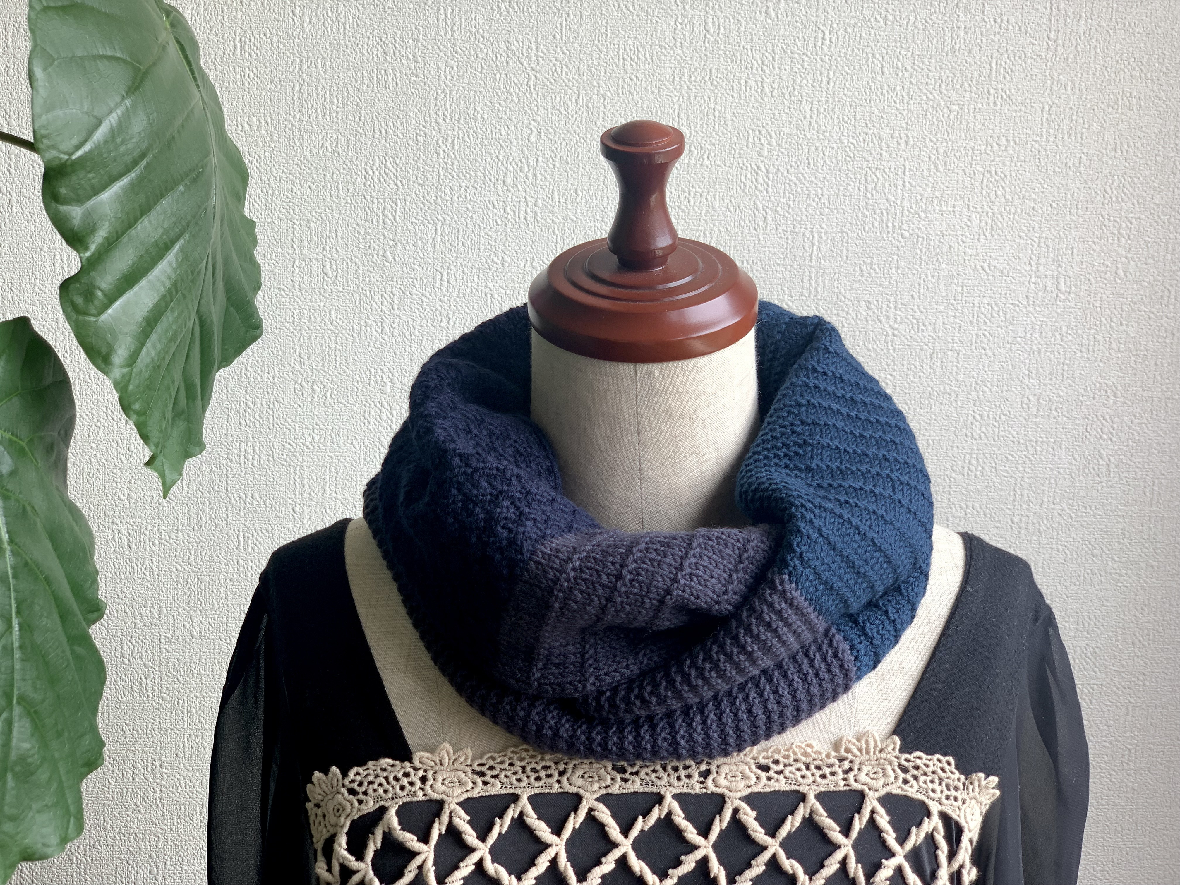 【受注制作】色々なお洋服に合う、極上のやわらかメリノのスヌード_ミッドナイトブルー【日本製メリノウール100％】