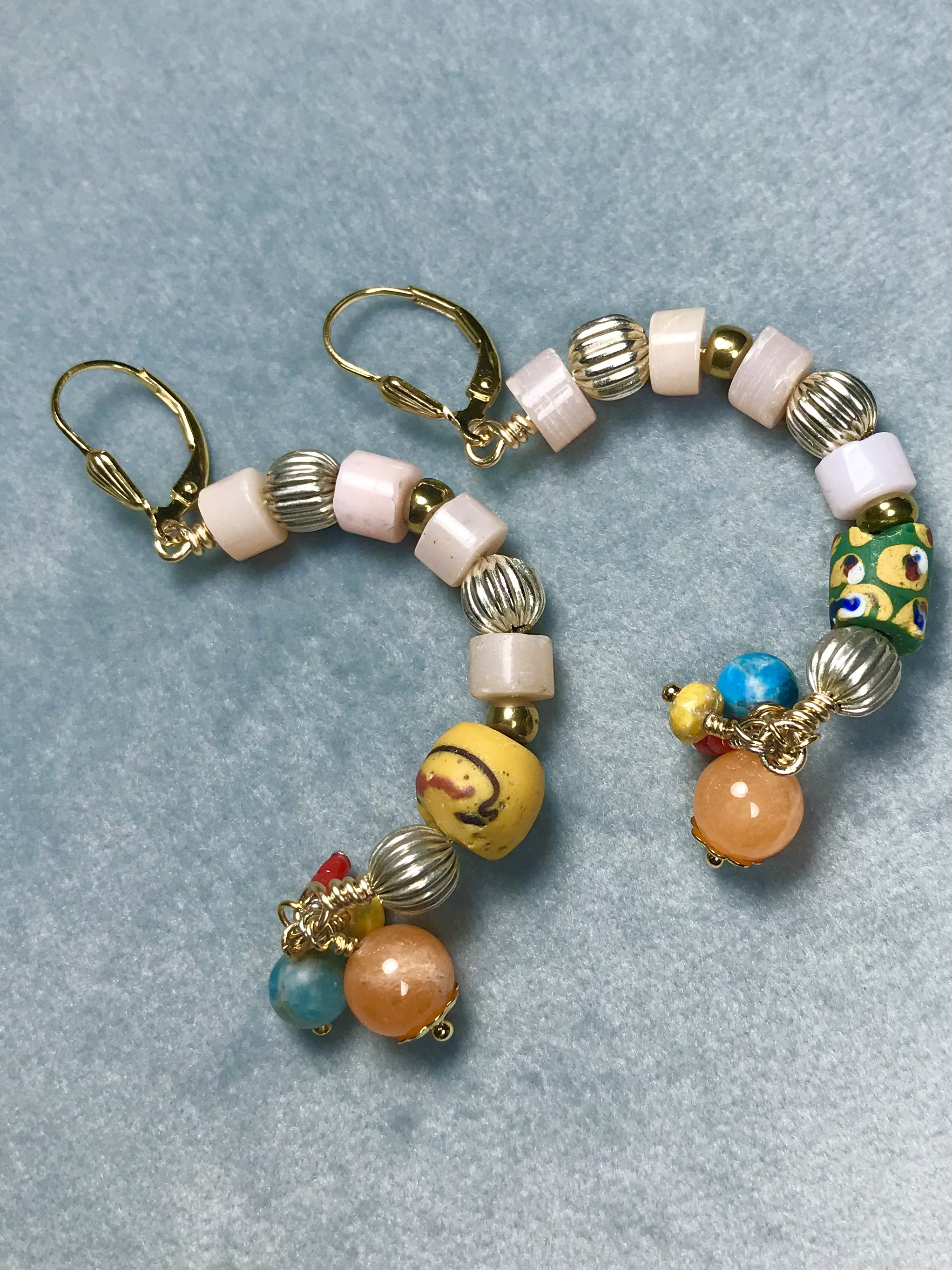 antiqueとんぼ玉oriental moonピアス