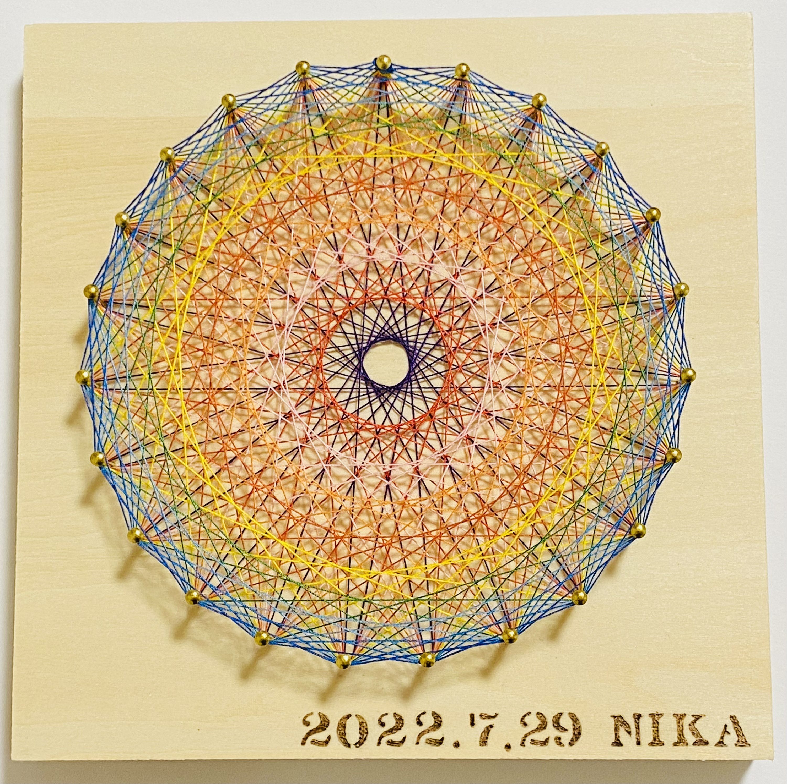 生命の樹カラーの糸かけ