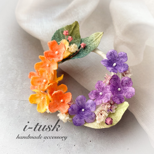 金木犀と桔梗の秋色リースブローチ(ポニーフックに変更可)布花