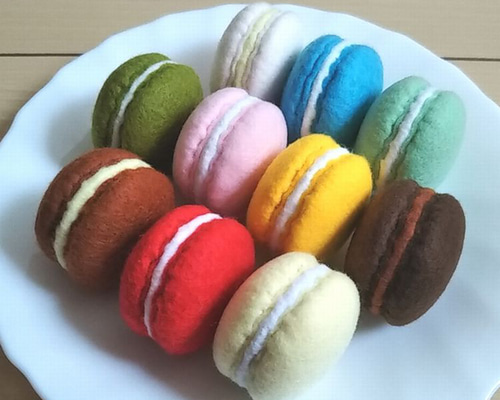 ころころコロン。フェルト ワイン　ディスプレイ おままごと ころころコロン様専用。フェルト ワイン ディスプレイ おままごと