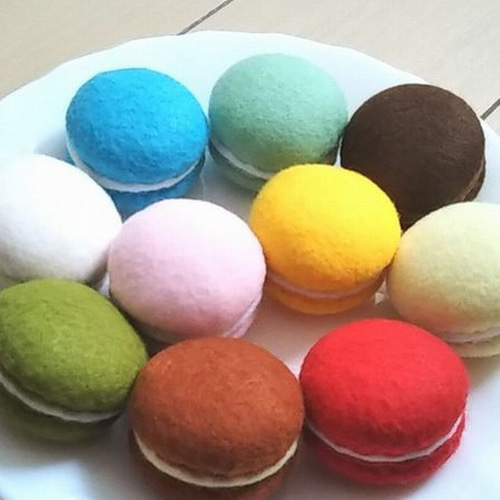 フェルト ままごと☆マカロン（10個セット） おもちゃ・人形 うりんこ