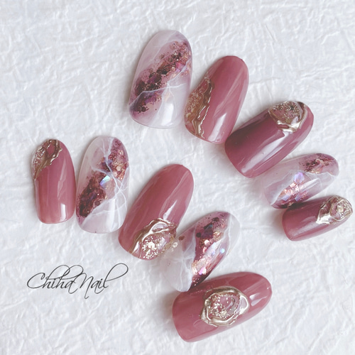 天然石ネイル 秋ネイル 大人ネイル 上品 グレージュ ぷっくりネイル