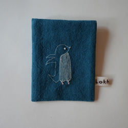 motorinue&Lokhme L10607 ペンギン　コポチ　ポーチ　ミシン刺繍　Lokhme 1枚目の画像