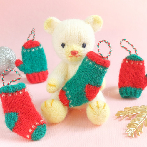 棒針編みのクリスマスオーナメント 手袋&靴下2個セット その他