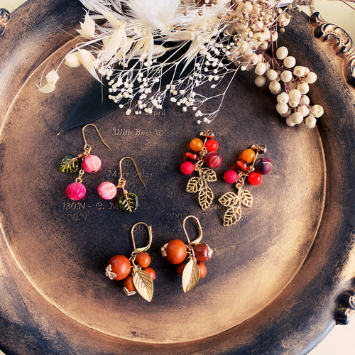 HARVEST ウッドビーズの木の実ピアス ピアス（フック・チェーン） あり