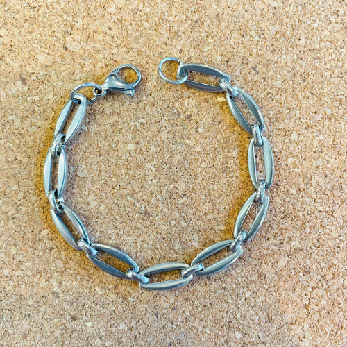 今だけ値下げ】重ね付けも似合う☆* 7mm フィガロ チェーン シルバー