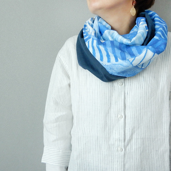 綿100%ブルーデニム風&ボタニカル柄ネックウォーマーおやすみ時にもお