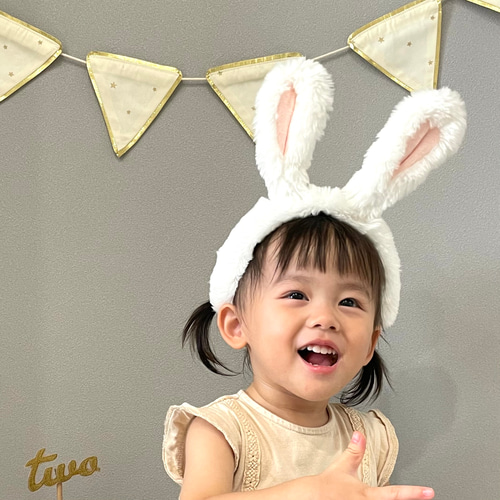 新作【 ウサギさん ヘアバンド のみ ✿ベビー & キッズ 】ヘアバンド