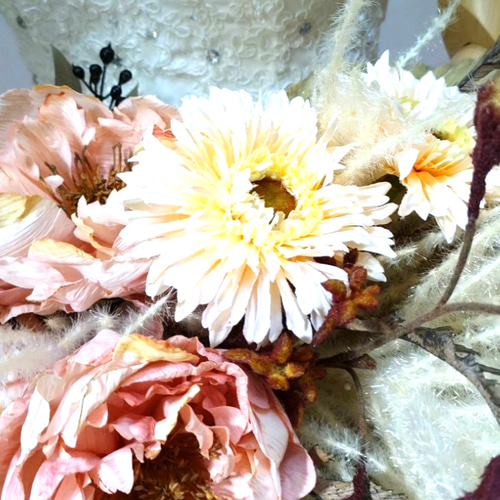 ウエディング和モダン、洋装ブーケ(サーモンピンクピオニー