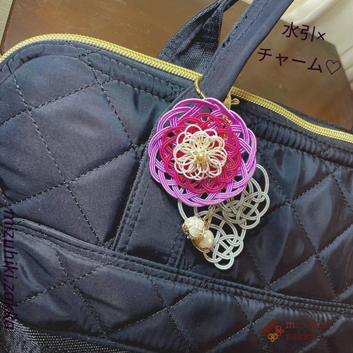 水引チャーム⁂上品さ溢れる大きめお花モチーフ♡*ご縁を結ぶ水引