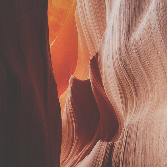 砂岩が創った流れる模様、アンテロープ・キャニオンのポスター 5枚目の画像