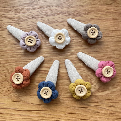 オーダー可能生地⑦ お花リボンパッチンピン お花のぷくぷくピン(全7色)☆ぱっちんピン 雑貨・その他 Fiore