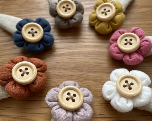 お花のぷくぷくピン(全7色)☆ぱっちんピン 雑貨・その他 Fiore