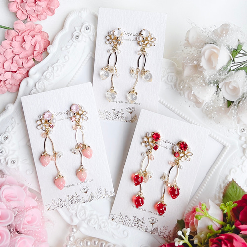 swing strawberry フラワービジュー ピアス/イヤリング ピアス