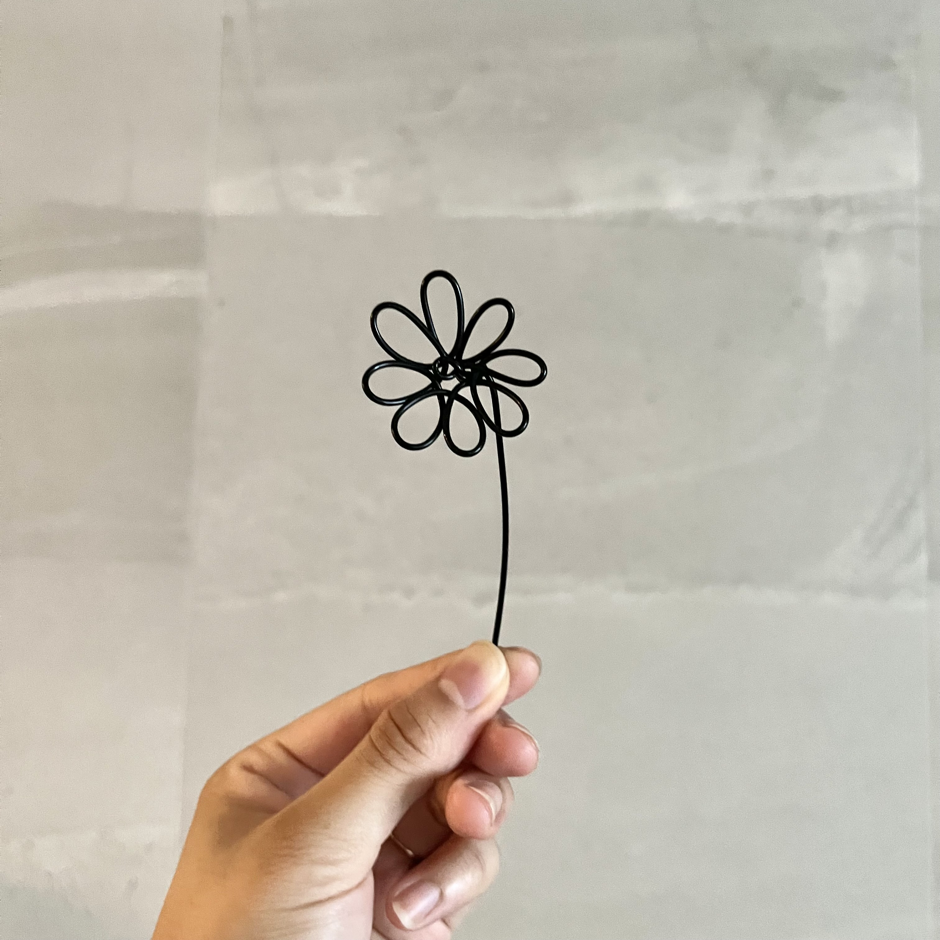 ワイヤーアートオブジェ・フィギュア　　自立式オリジナル1点もの ワイヤーアートオブジェ・フィギュア自立式オリジナル1点もの