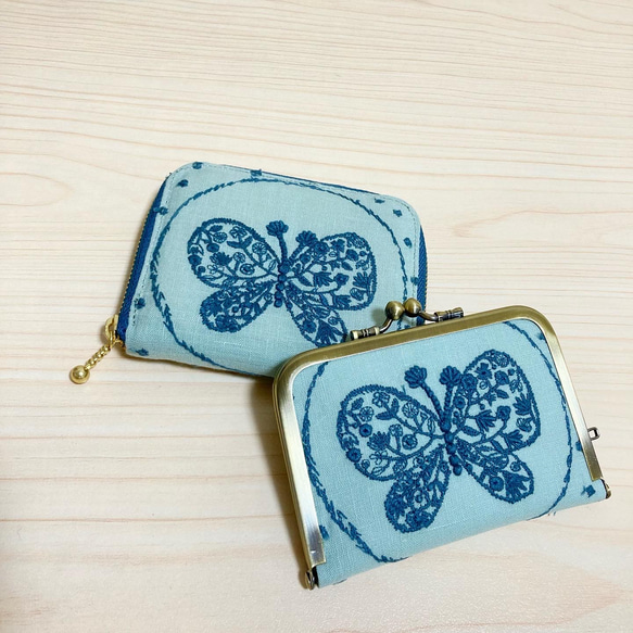 ★ミナペルホネン★forest wing light blueのファスナー財布★持手付 9枚目の画像