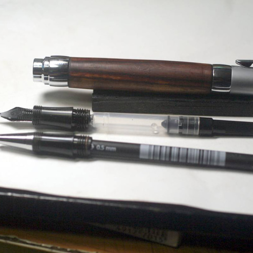 超希少 カンボジア産 黄花梨 超希少 カンボジア産 黄花梨