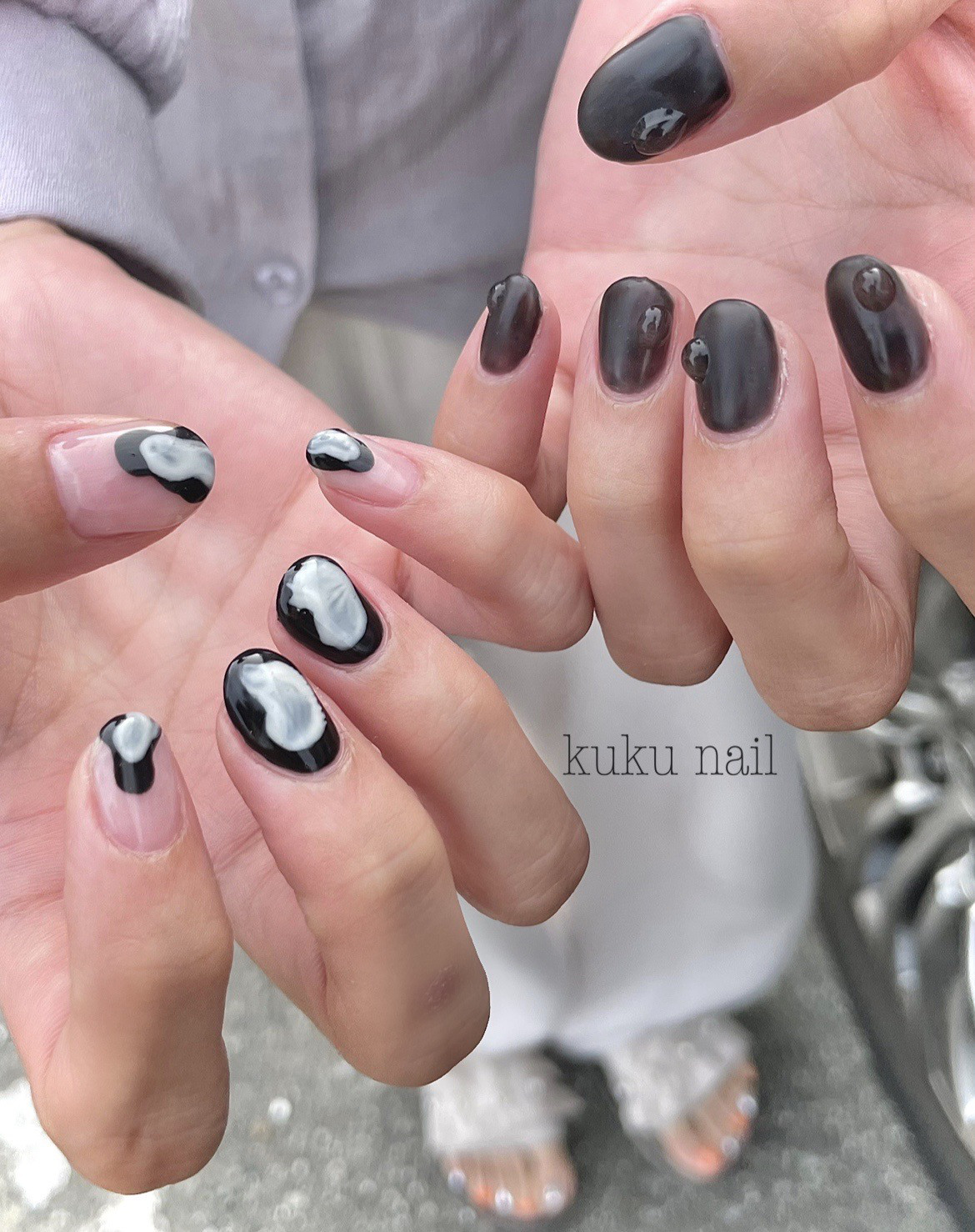 個性的ブラックネイルチップ もやもや×マット ネイルチップ（つけ爪  