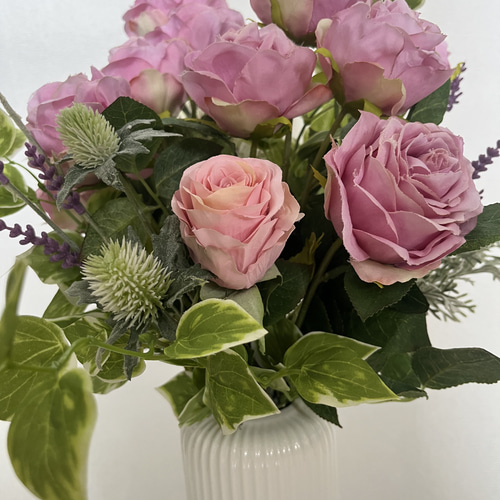 アーティシャルフラワーラベンダーピンク薔薇花瓶付き アートフラワー