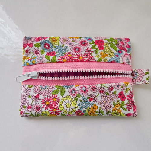 ✳︎✳︎専用✳︎✳︎ポケット付きティッシュケース　花柄コーデュロイ✳︎母made品✳︎ ✳︎✳︎専用✳︎✳︎ポケット付きティッシュケース 花柄コーデュロイ